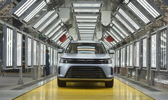 KAIYUN車神資訊【問界新M7累計大定破6萬臺國產(chǎn)電動MINI首車量產(chǎn)下線特斯拉又訴“特斯拉二手車”侵權(quán)】(圖1)