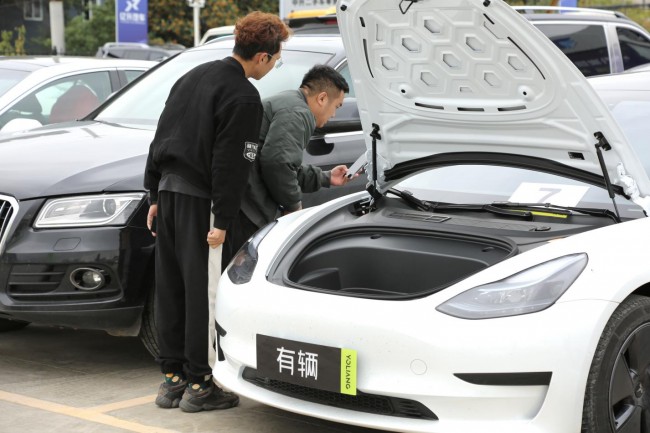 新興二手車B2B平臺(tái)有輛在昆明開啟同步拍賣KAIYUN(圖2)
