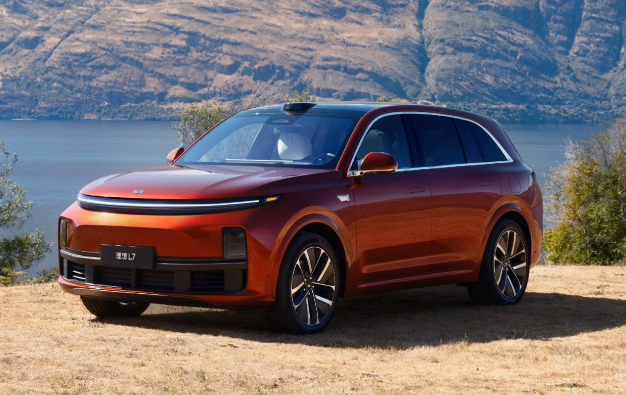 周一7：30哪吒汽車宣布完成新一輪70億元融資；乘聯(lián)會：8月狹義乘用車零售預計185萬輛；理想汽車：本月月交付量將同步破萬(圖7)