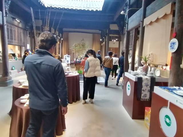 KAIYUN網(wǎng)頁(yè) 開(kāi)云com開(kāi)辦拍賣業(yè)務(wù)需要的條件(圖1)